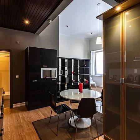 Апартаменты Well-located With Smart Space Лиссабон