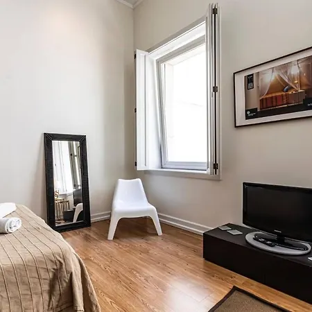 Well-located With Smart Space Апартаменты